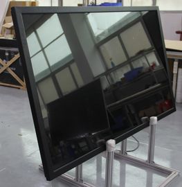الروبوت واي فاي الإشارات الرقمية الإعلان شاشة LCD تعمل باللمس زاوية عرض واسعة