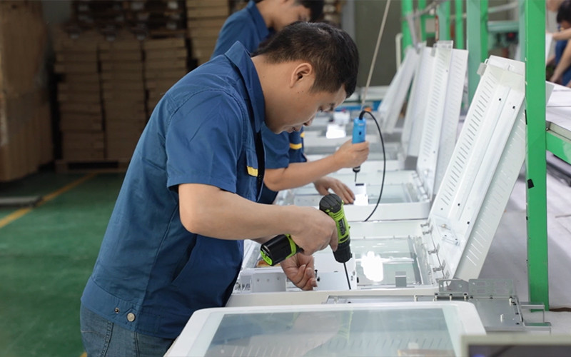 Shenzhen MercedesTechnology Co., Ltd. خط إنتاج المصنع